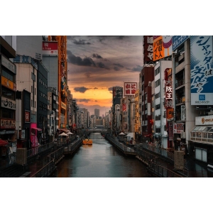 企业弯道超车：从节点改变到生态系统的革新