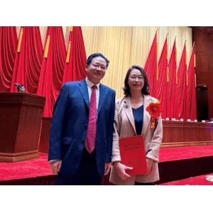 云南民族大学科技项目在全省科技大会暨科学技术奖励大会上受表彰 